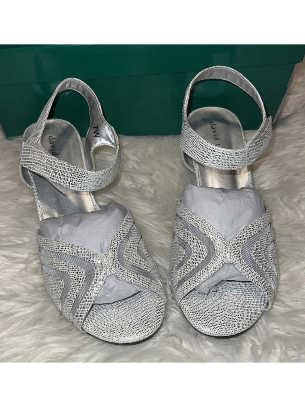 David Tate Admire Silver Lizard Print Women’s Dress Shoes Size 7W NIB